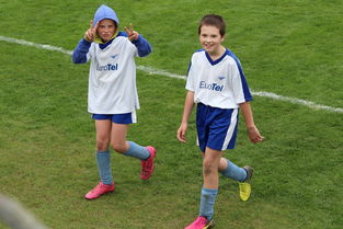 米兰app体育下载-足球文化交流：不同国家之间的友谊比赛，足球国际友谊赛是什么意思